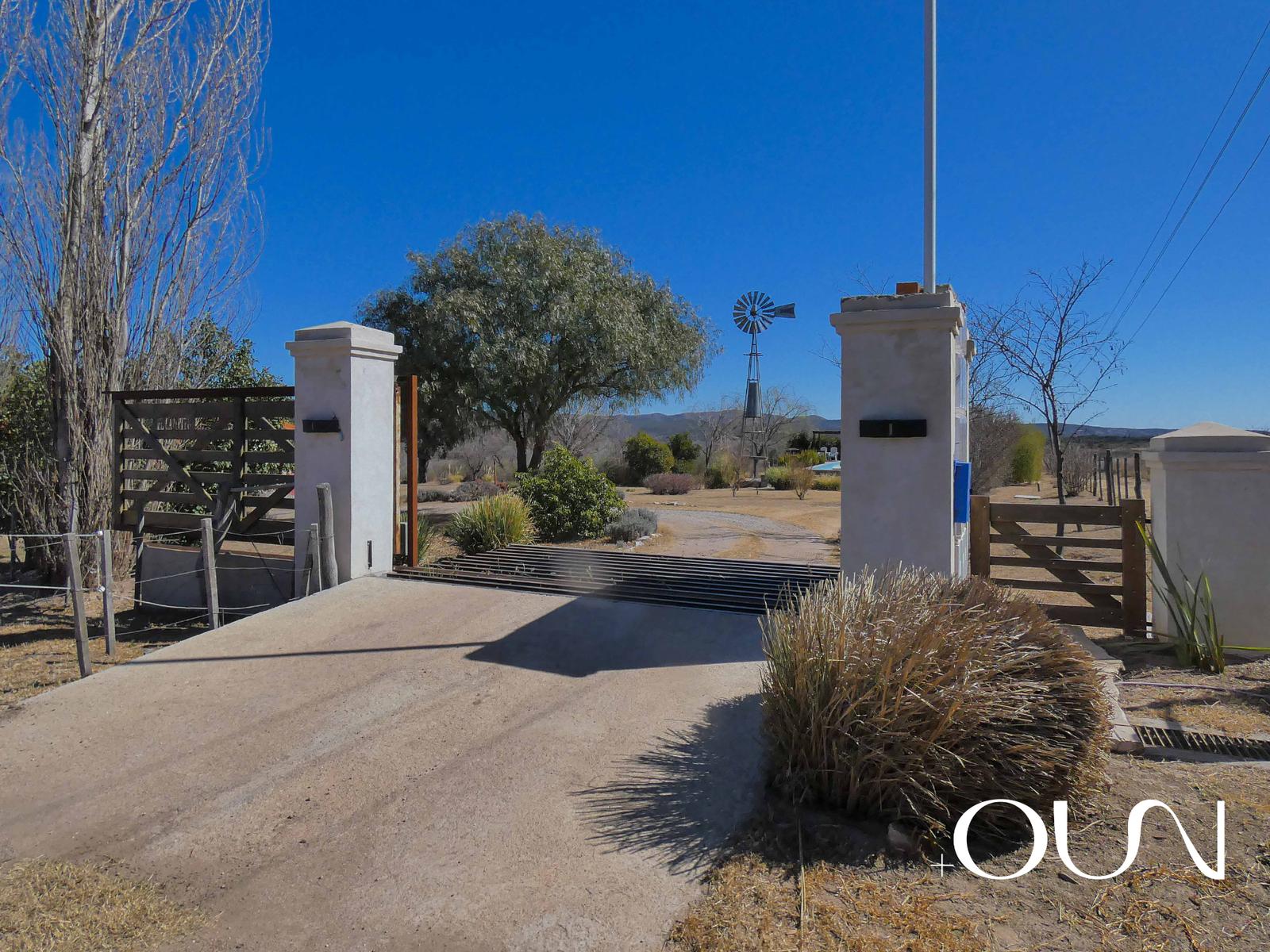 Terreno en venta en La Cumbre, Vistas 360.