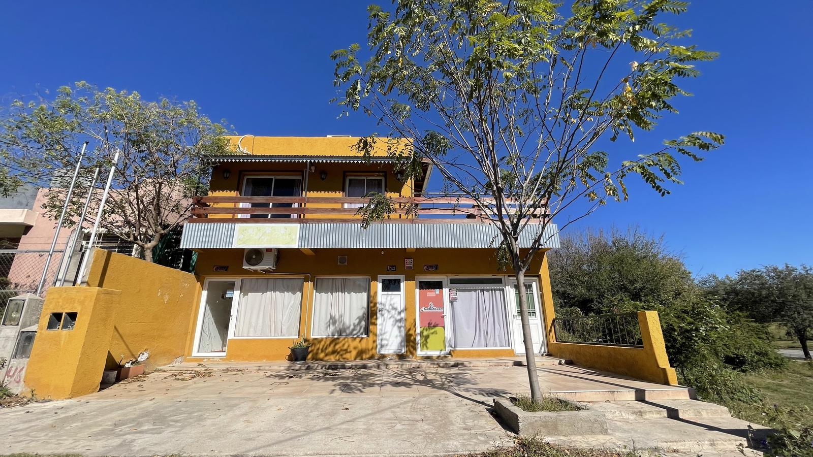 VENTA EN BLOQUE - CASA   DEPARTAMENTO   2 LOCALES - SALSIPUEDES - OPORTUNIDAD DE INVERTIR