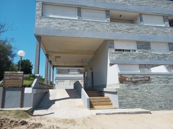 DEP/ DOS AMB/ REFACCIONADO A NUEVO VILLA GESELL