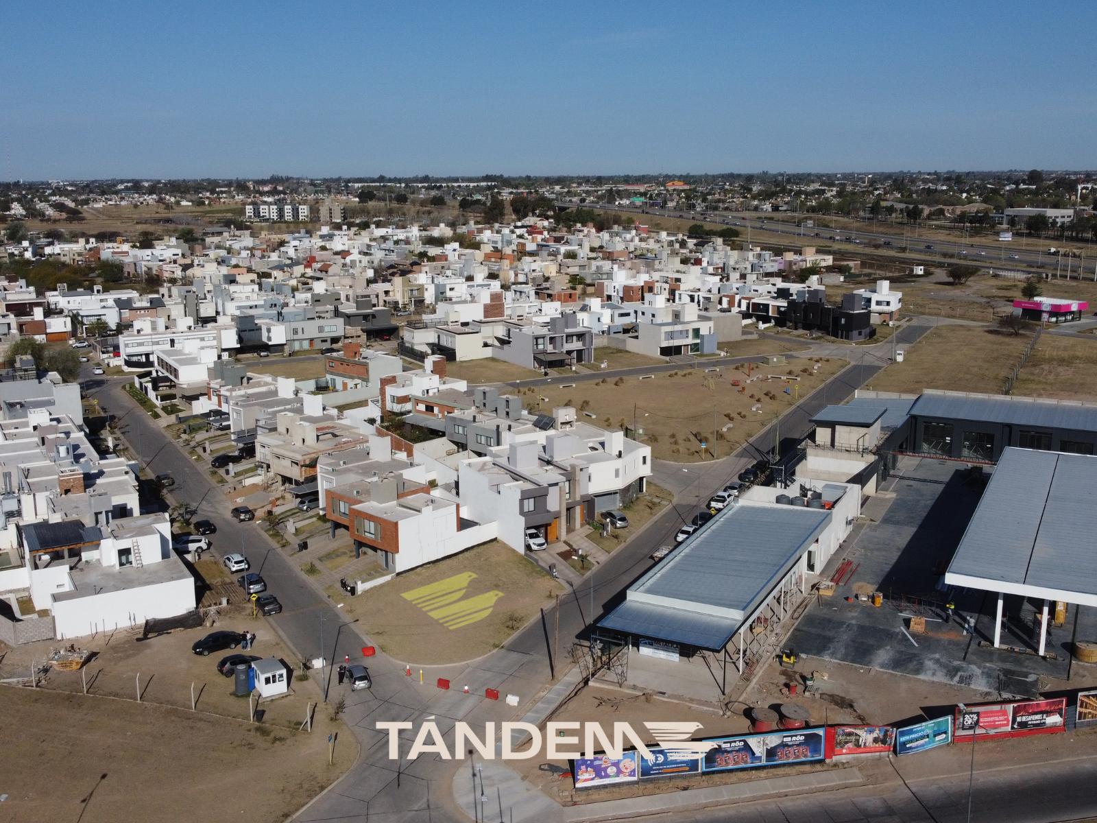 Terreno en Manantiales - Lomas de Manantiales