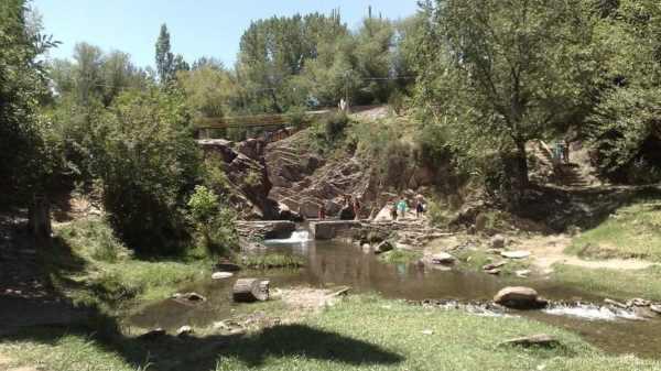 VENTA Complejo Cabañas. El Volcán