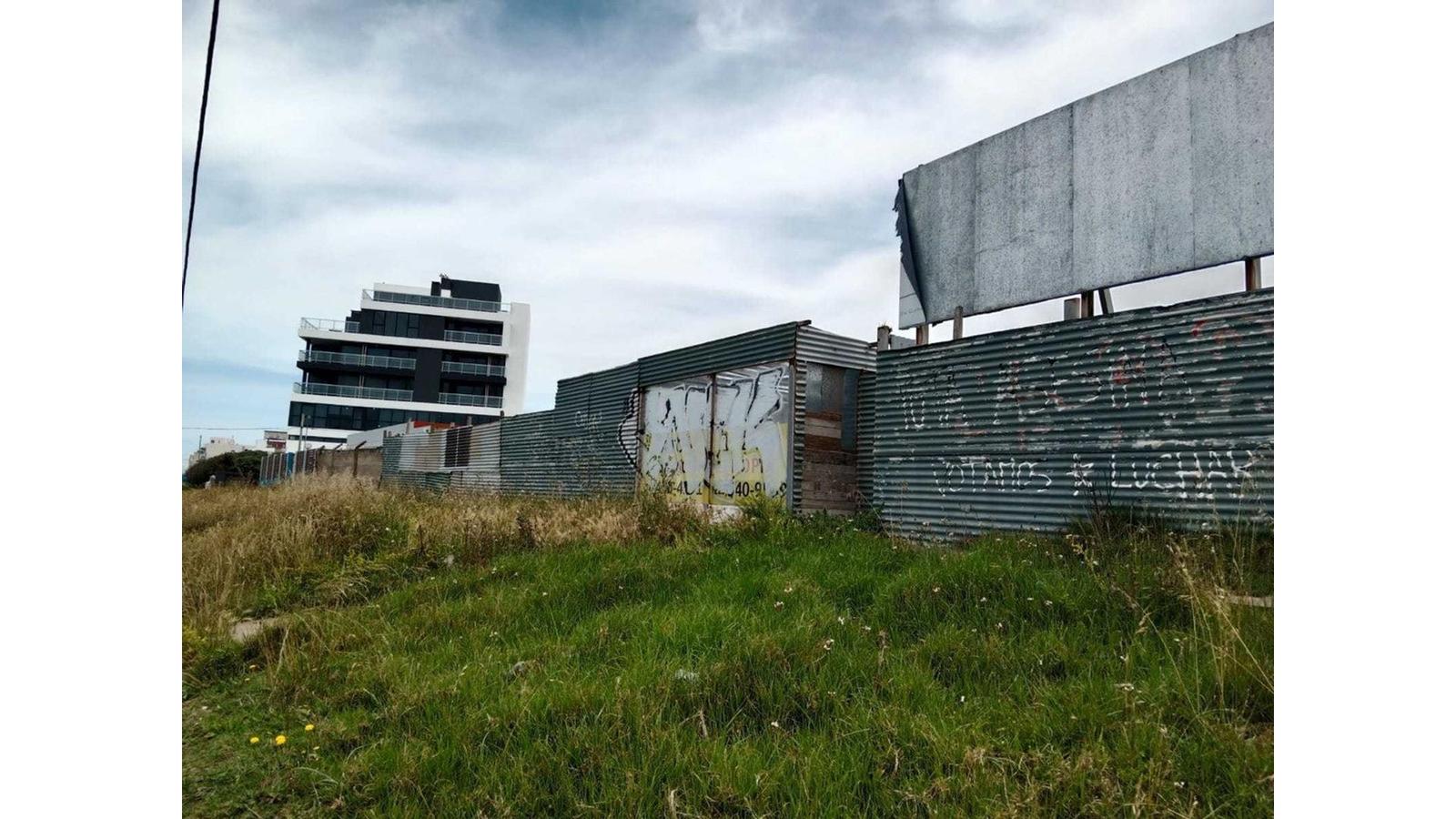 VENDO LOTE DE TERRENO EN CAMET - IDEAL PARA EDIFICIO