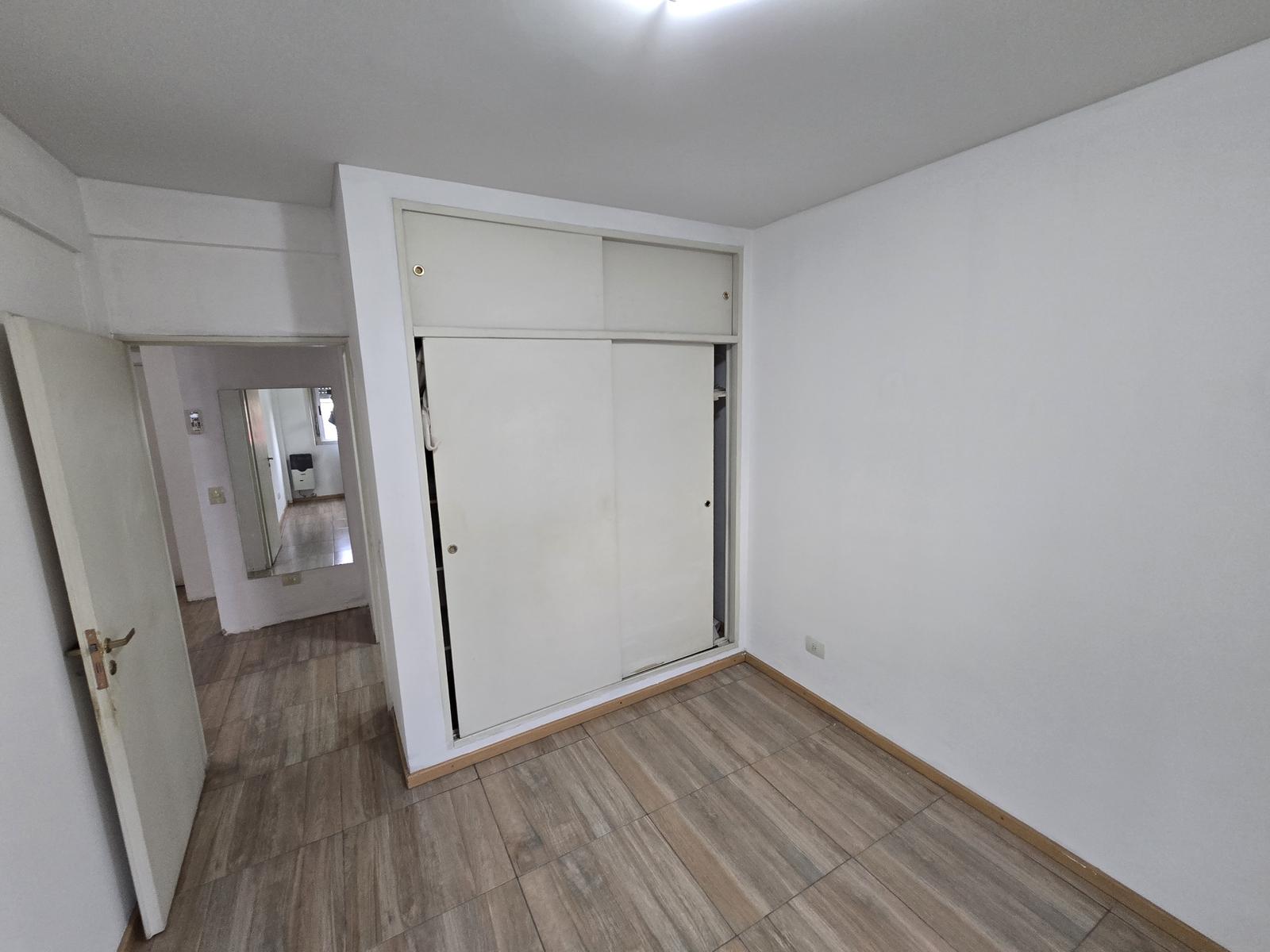 VENTA DEPARTAMENTO DE 2 AMBIENTES EN VILLA ADELINA