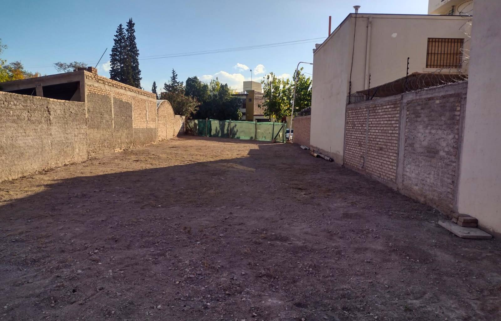 APTO PH- LOTE EN VENTA 400 M2- A METROS SARMIENTO