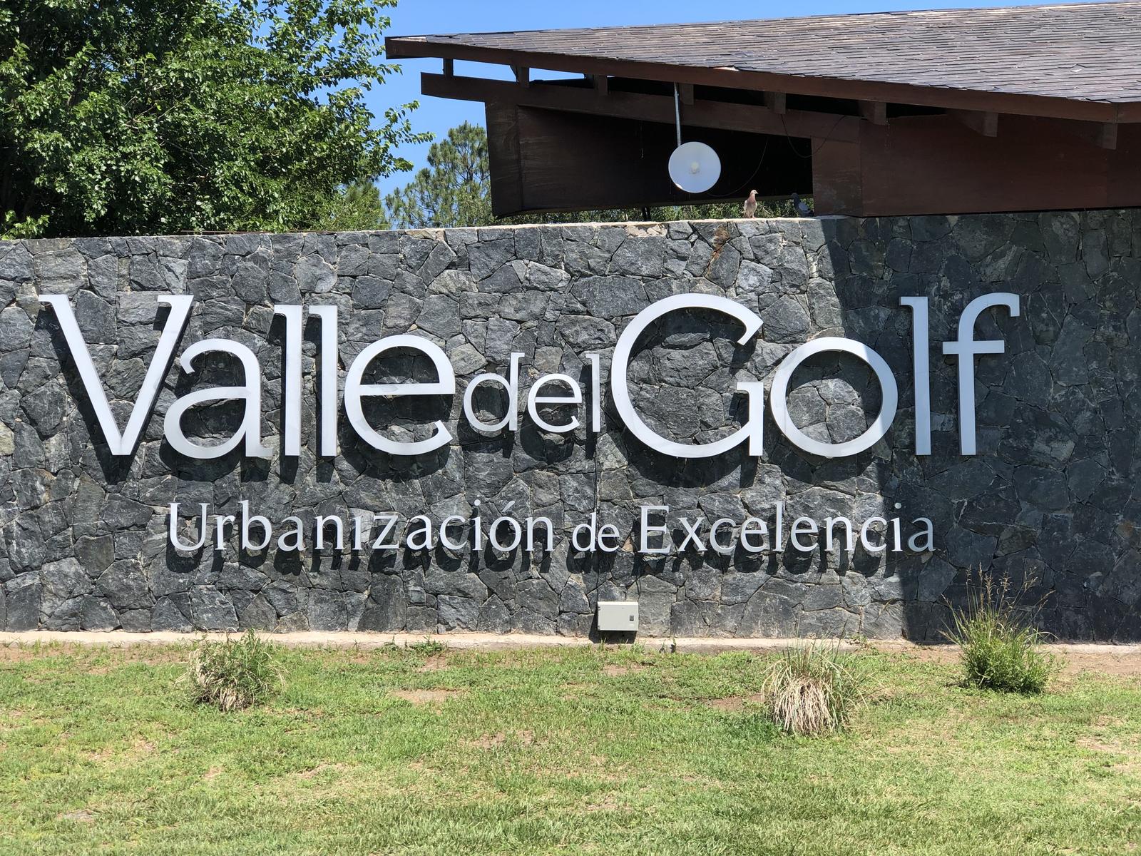 VALLE DEL GOLF TERRENO DE 800 METROS ETAPA 1 CONSOLIDADA