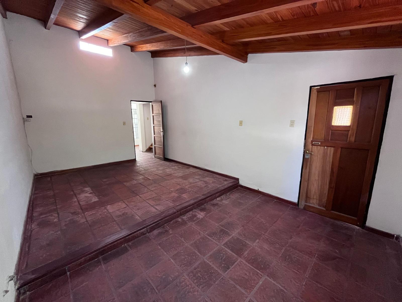 !!Alq. excelente duplex 1 dorm. con patio / cochera!!