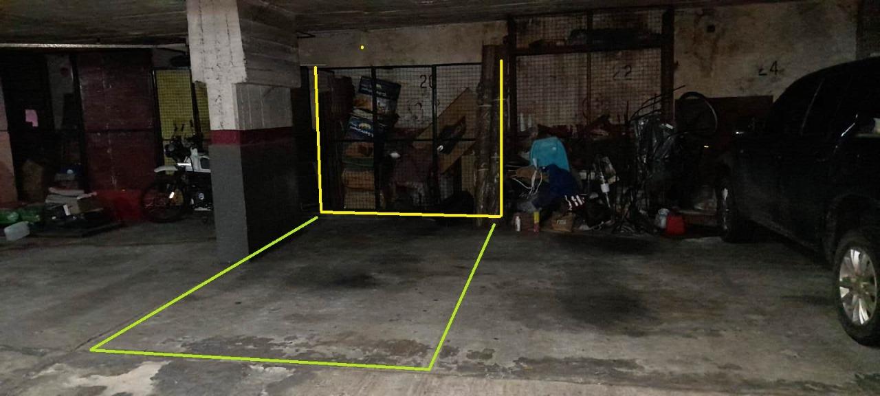 Cochera en venta zona Alto Palermo