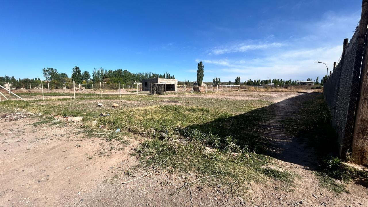 Terreno en  Lunlunta, Maipú, Mendoza