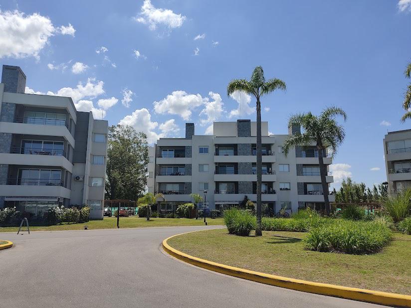 Departamento en Venta y Alquiler en Lagoon Pilar