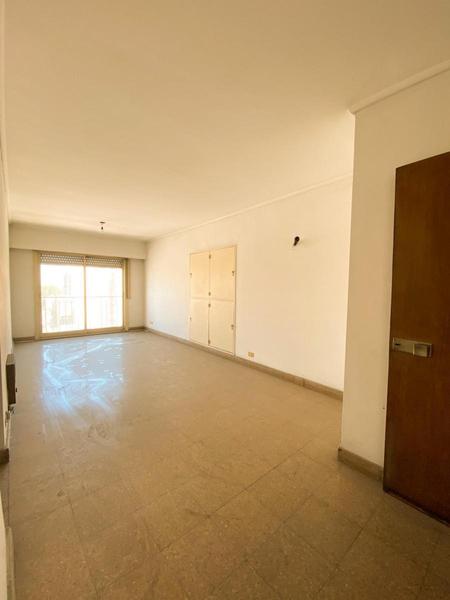 Departamento de 3 ambientes en venta zona Lanus Oeste Centro