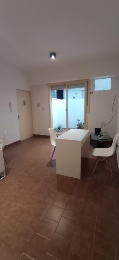 ALQUILER OFICINA – PALERMO HOLLYWOOD – DR. E. RAVIGNANI 1300 – 1 AMB – $250.000     GTOS