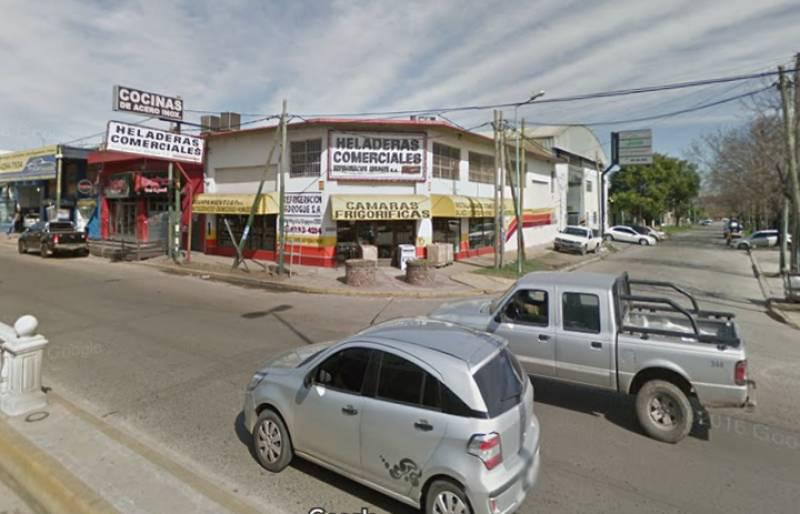 VENTA ESQUINA COMERCIAL