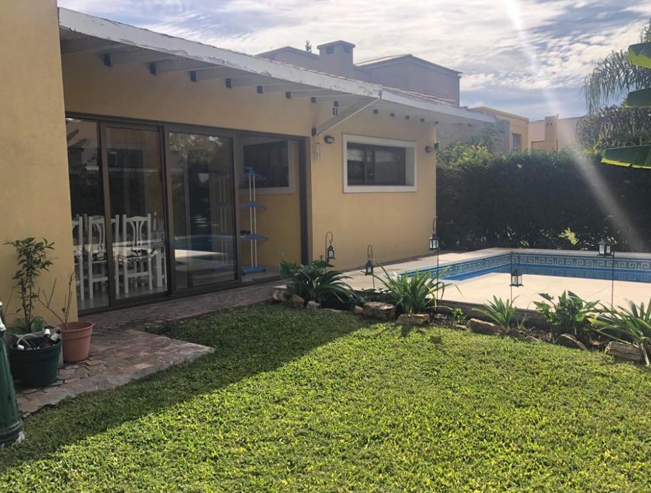 Casa en  Venta en Las Orquideas, BC, Pilar