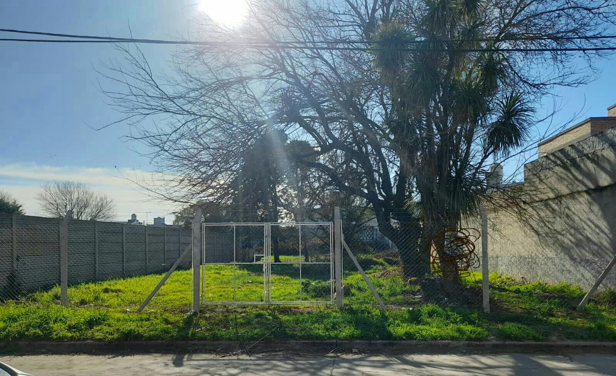 Lote en venta en General Rodríguez centro