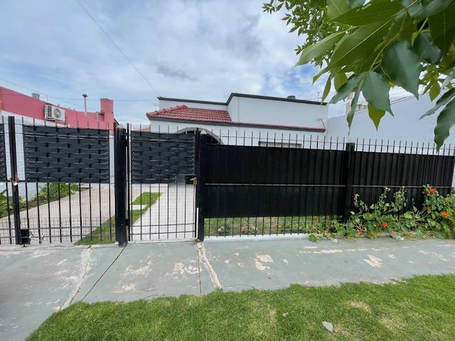 DOS CASAS EN VENTA!!!