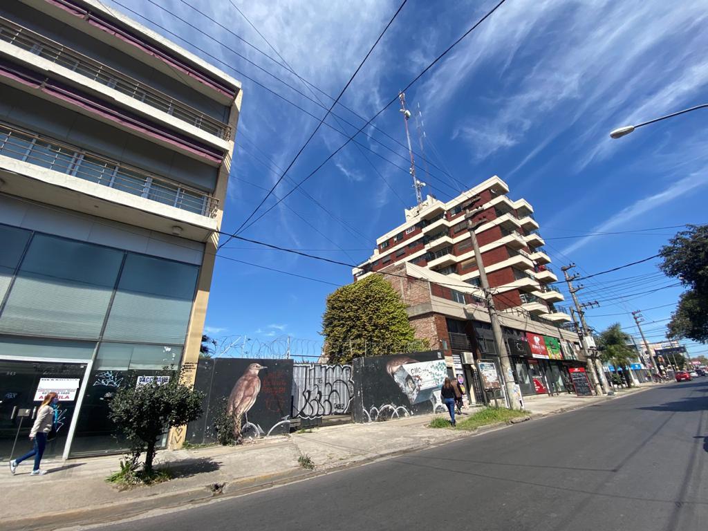 En Venta  Importante Lote de 554m2 en Moreno Centro Sobre Av. Libertador al 400 e/ Independencia y Dorrego