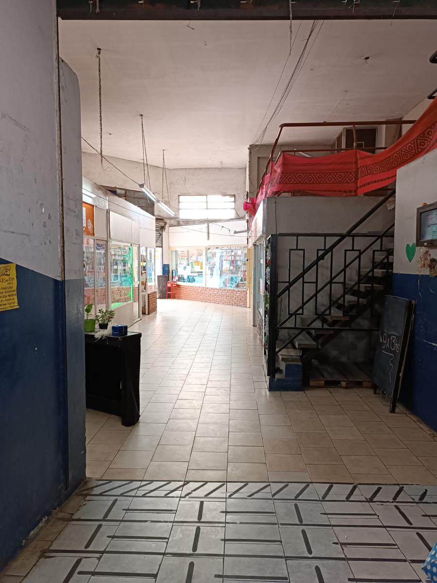 Galpón en  CENTRO COMUNITARIO DE COMPRAS