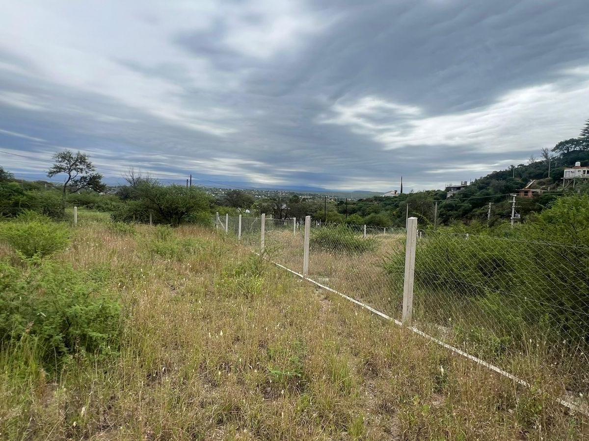 HERMOSO LOTE PLANO EN BIALET MASSE A 800 M de RUTA 55 REF: 1982