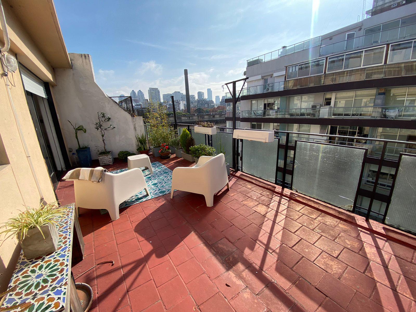 Venta Depto. Recoleta - 2 amb. c/ Balcón terraza y Cochera