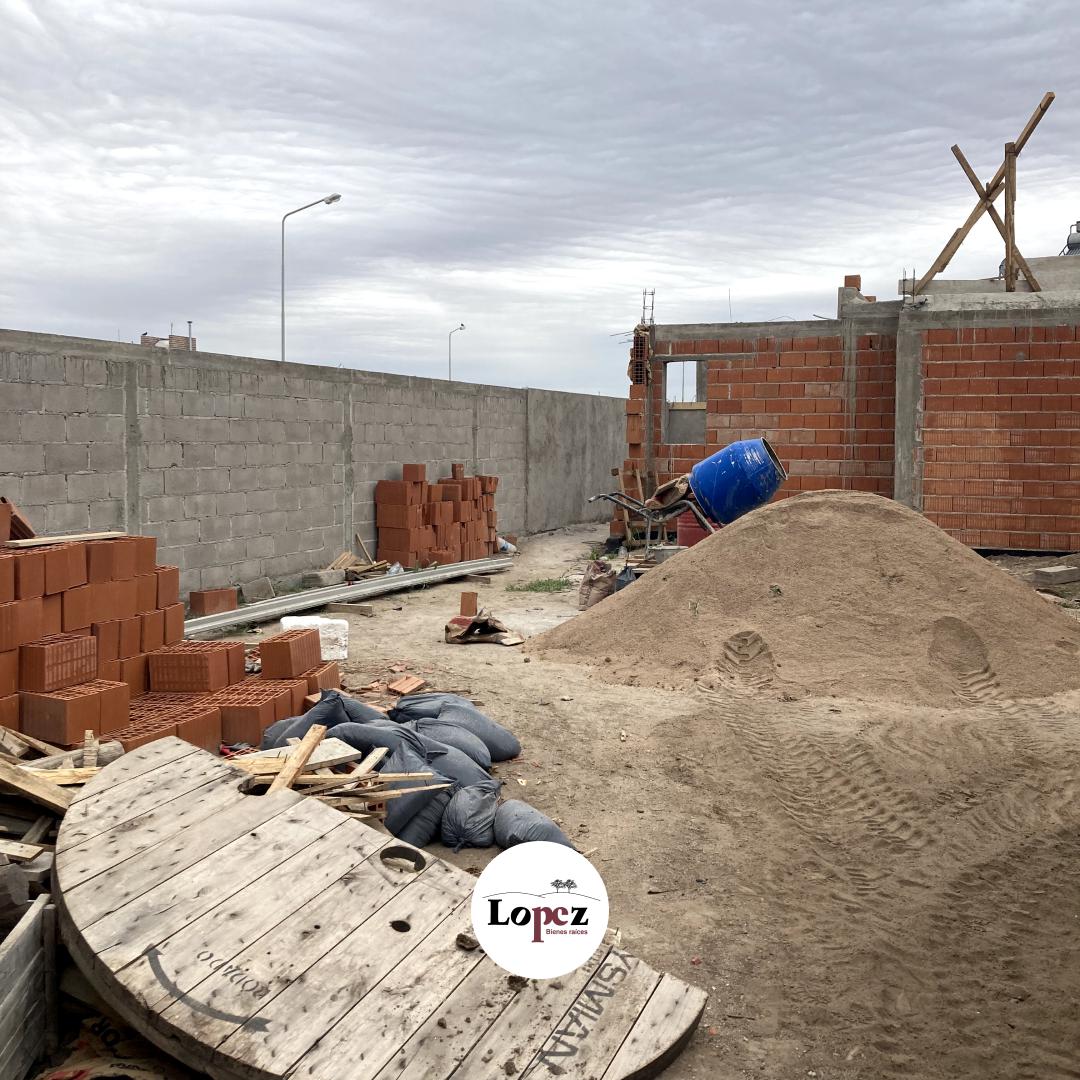 Casa en venta en banda norte Rio Cuarto barrio Doradela