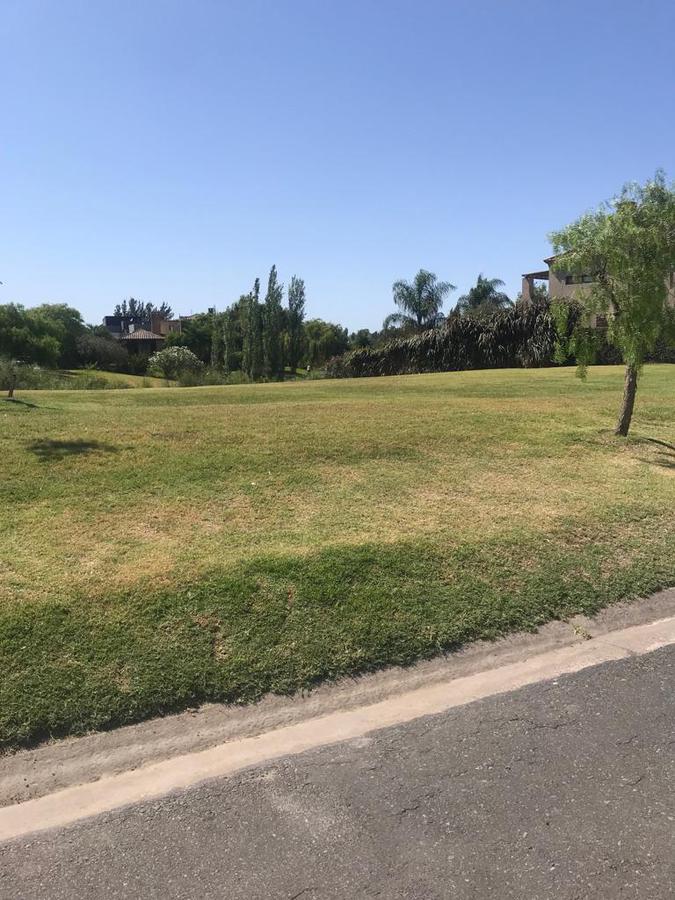 Lote a la laguna en Santa Clara, Villanueva!