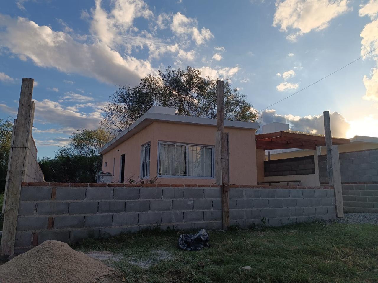 OPORTUNIDAD CASA EN  VENTA  CERCA DE COSQUIN