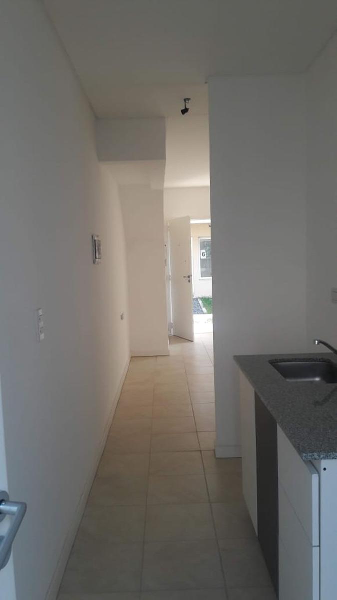 VENTA DEPARTAMENTO 2 AMBIENTES S.M BARRIO CERRADO