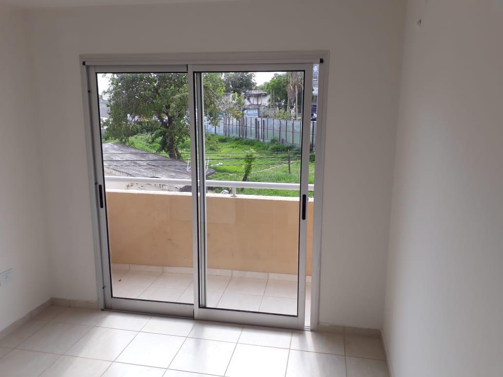 SE VENDE DEPARTAMENTO EN GUEMES