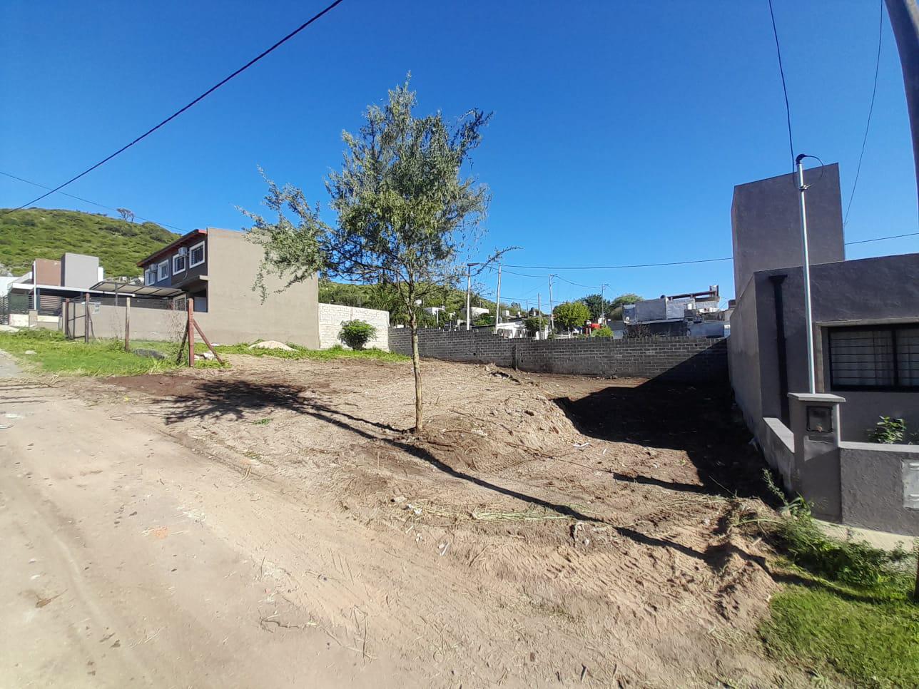 Terreno en  Los Prados La Calera Apto Duplex