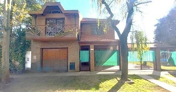 Casa en venta - 4 Dormitorios 4 Baños 2 Cocheras - 675Mts2 - Parque Leloir