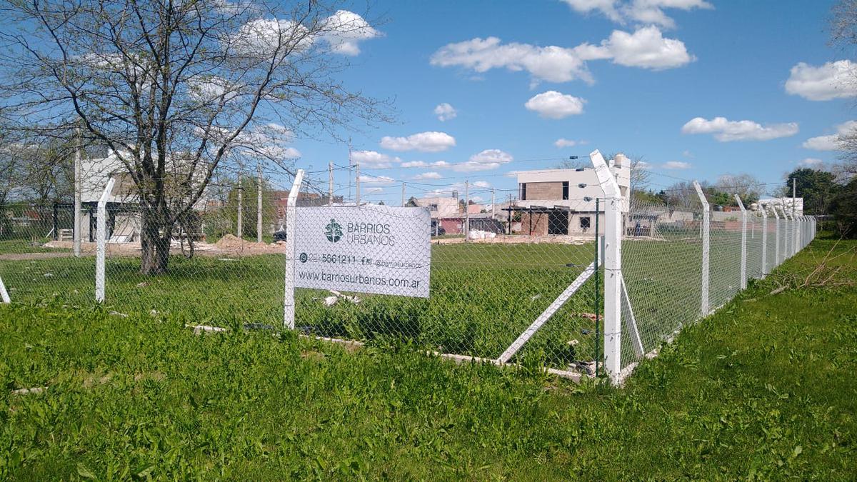 Lotes en VENTA  Sector Privado  Barrio Liquidambar 149 e / 41 y 42 - San Carlos La Plata