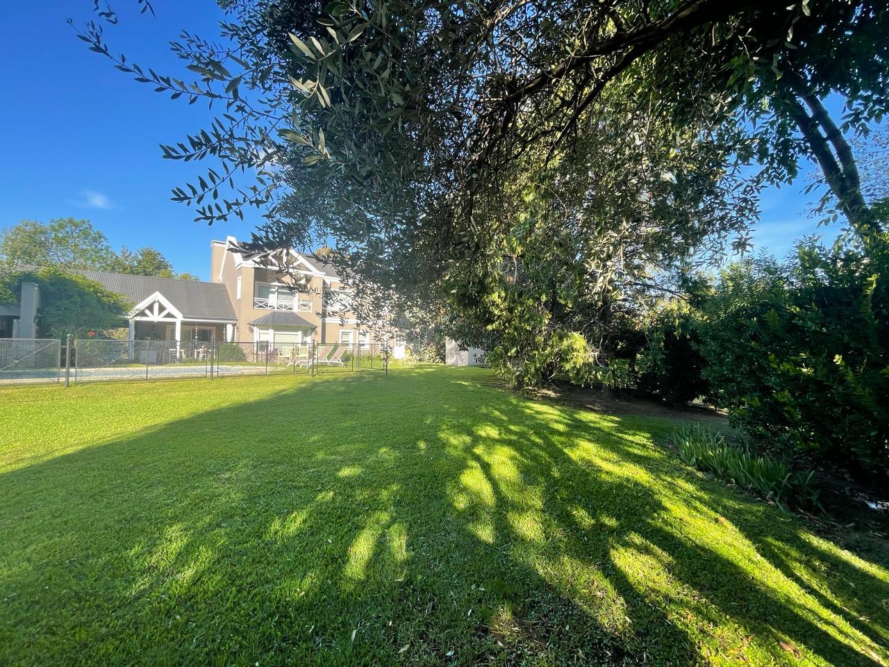 Terreno en club de campo San Patricio, Francisco Alvarez, Moreno