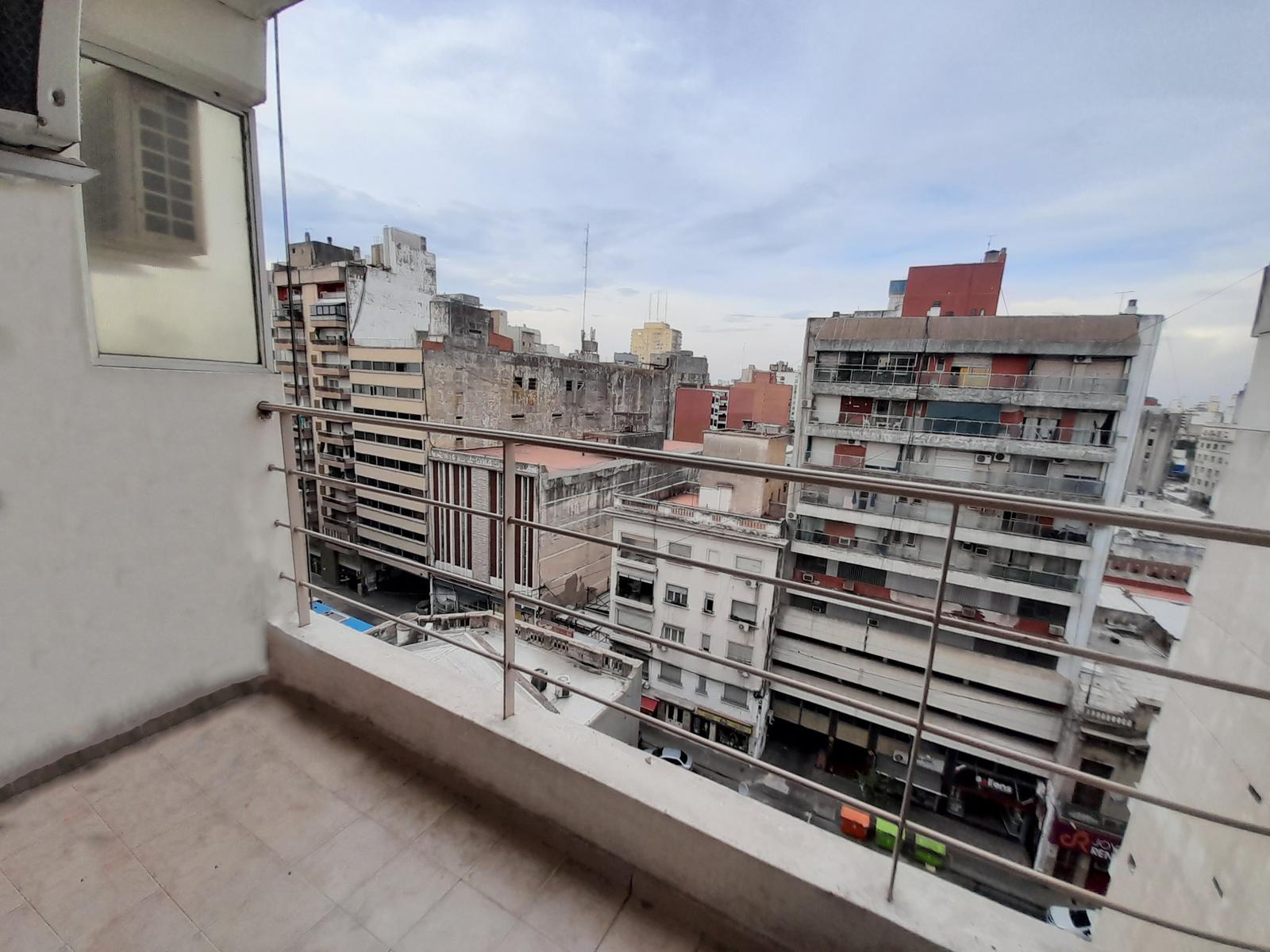 VENTA/PERMUTA - Monoambiente - Balcón - Seguridad - Centro, Rosario.