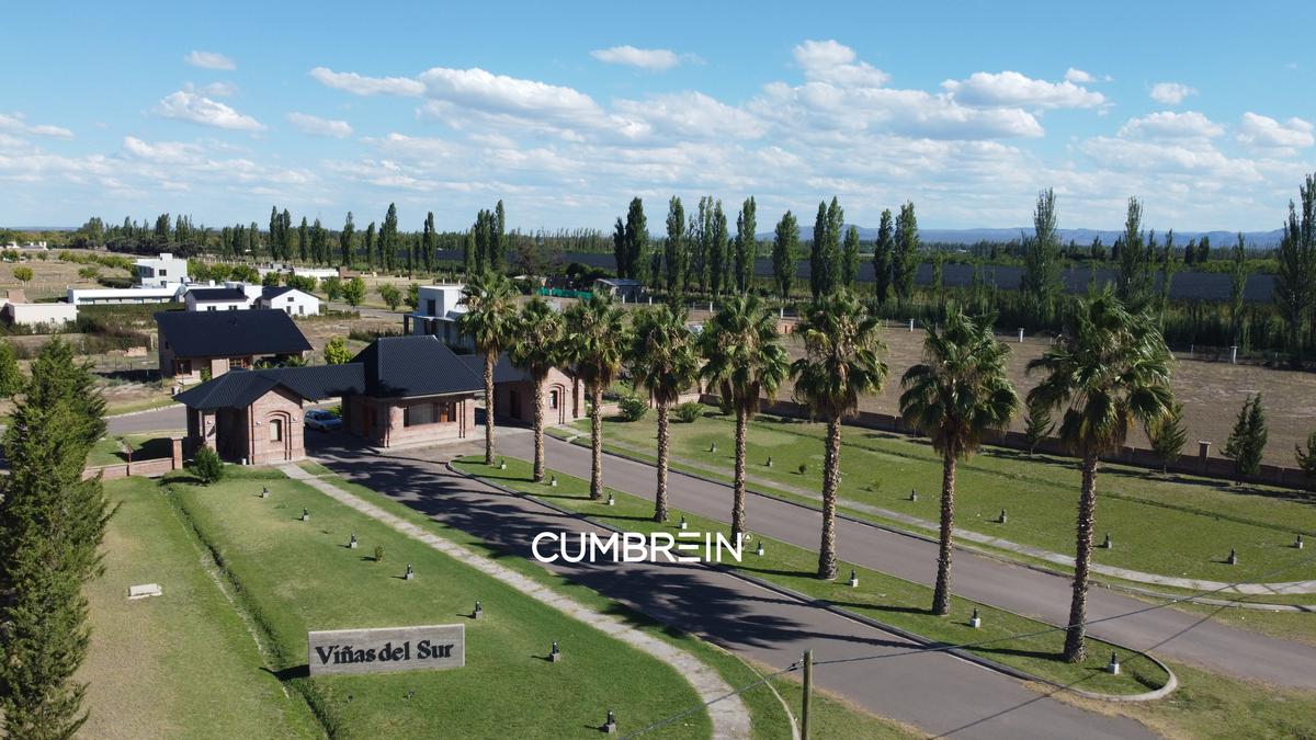 Lotes de 1.400 m2 en Viñas del Sur -  Barrio Privado