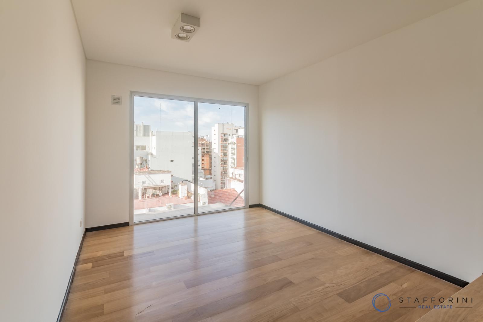 Departamento de 2 ambientes y medio, balcón terraza y parrilla - Cochera y Baulera - Belgrano