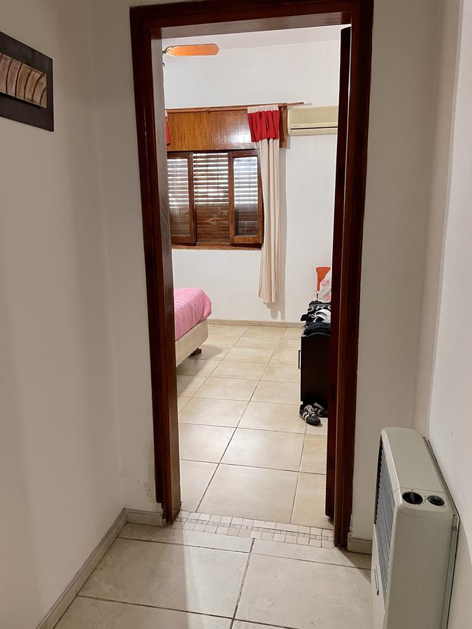 Venta Casa 3 dormitorios y Local Esquina - Barrio General Bustos, Córdoba