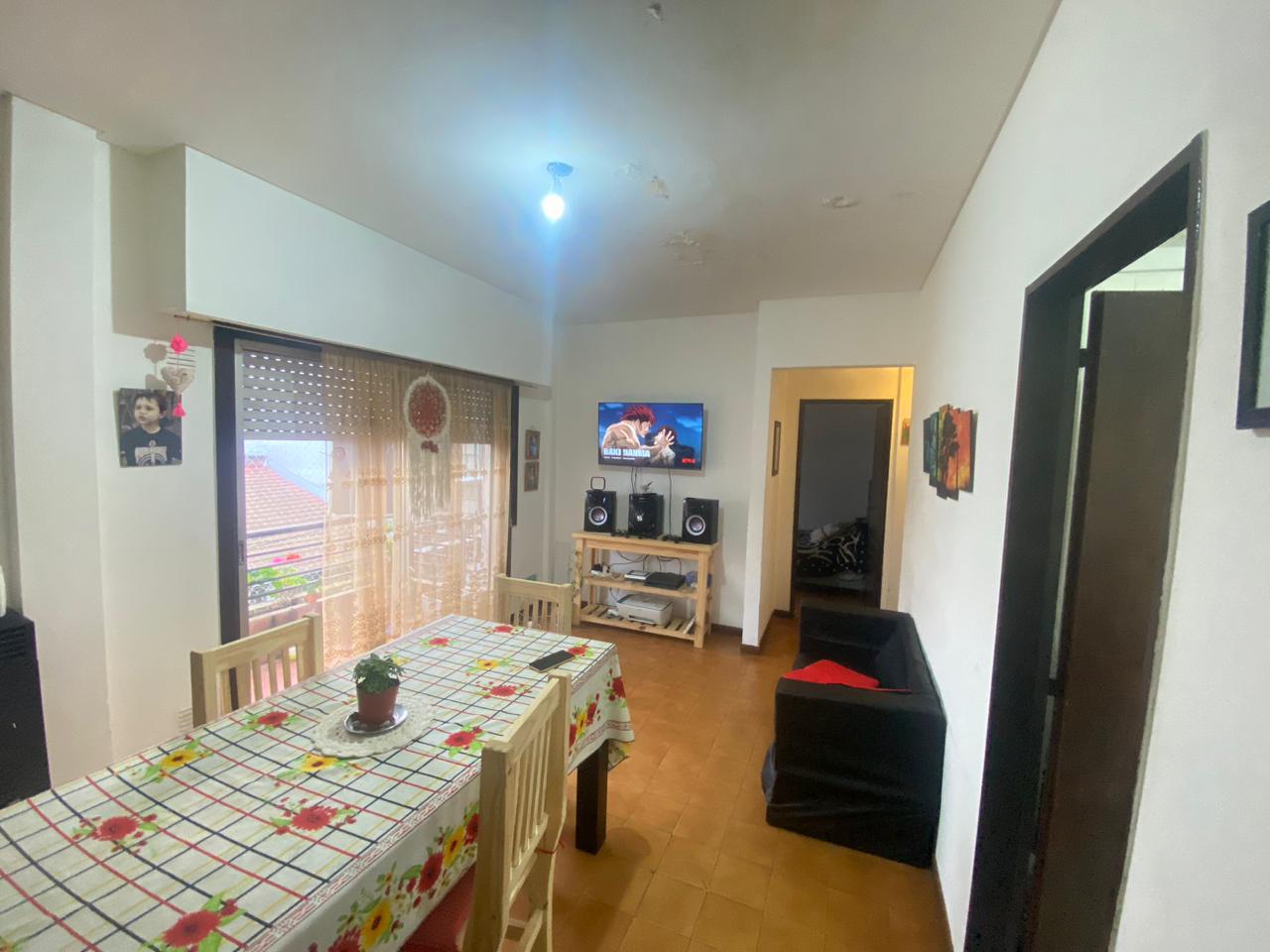 Departamento de tres ambientes con cochera en  venta en San Fernando