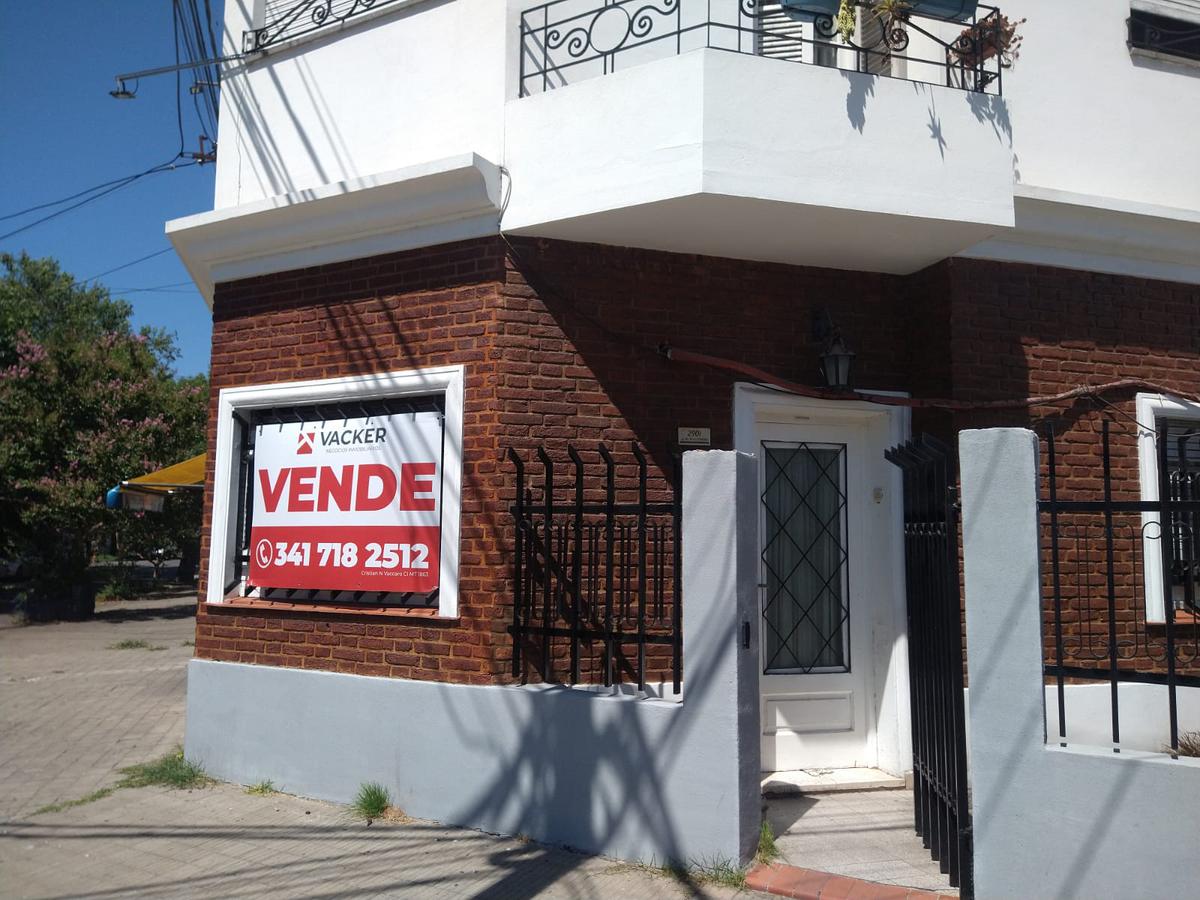 Venta casa de 3 dormitorios en barrio San Francisquito