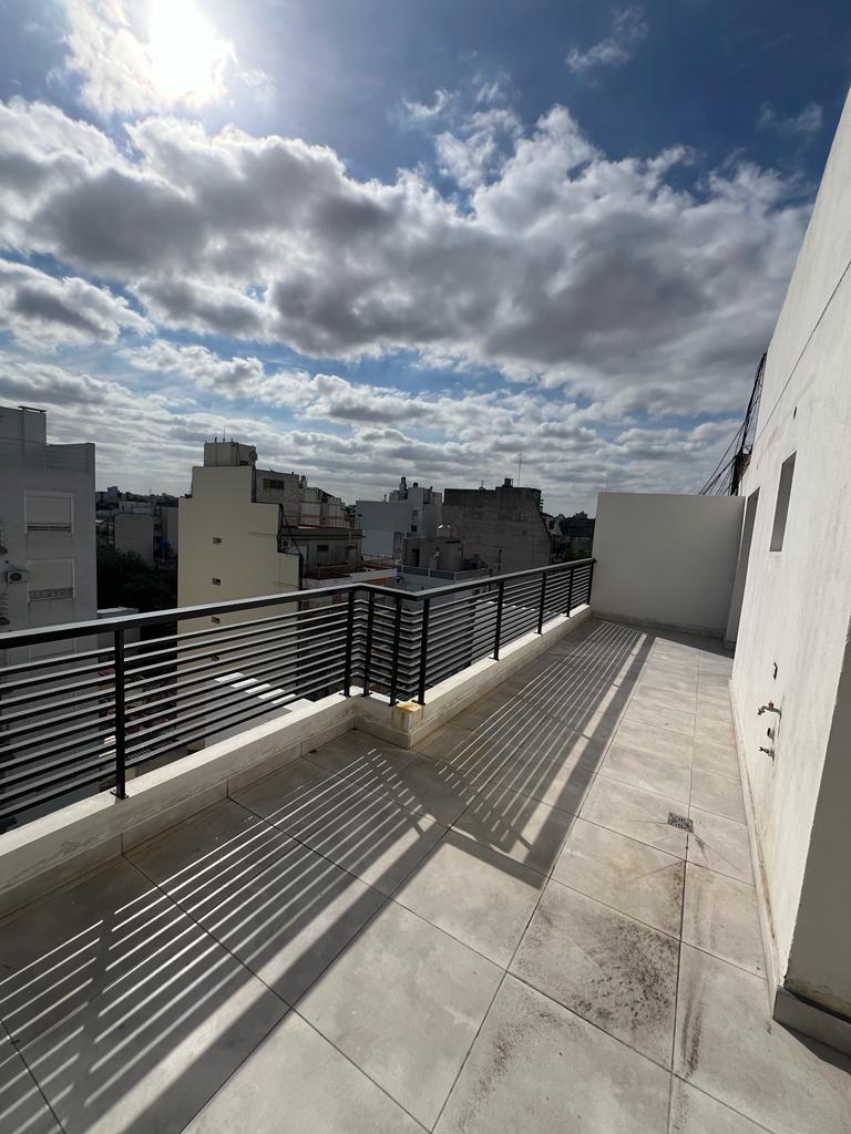 DEPARTAMENTO CON BALCON TERRAZA A ESTRENAR 2/3 AMBIENTES