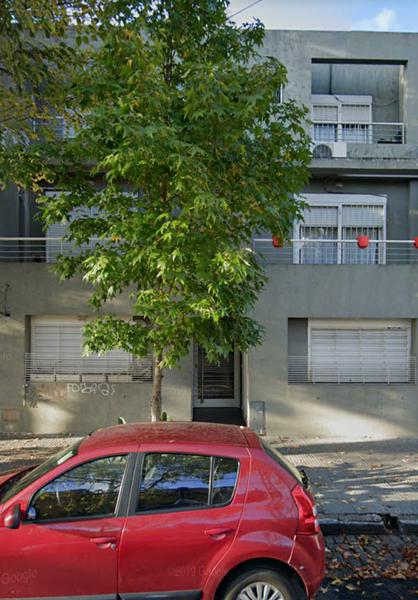 VENTA  CABALLITO  MÉNDEZ DE ÁNDES 1600  PH  3 AMBIENTES  PATIO