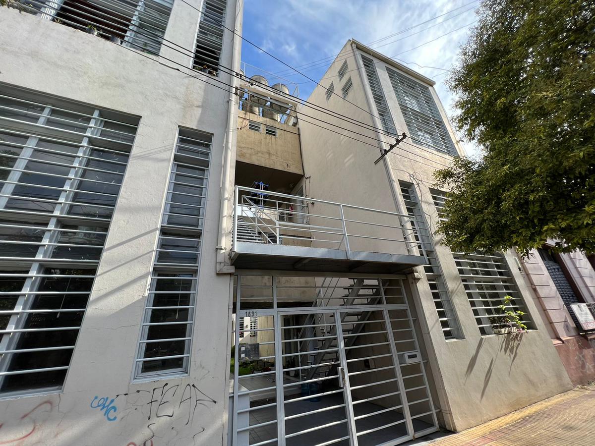 Loft en un Primer Piso por escalera, en Venta en Calle 16 e/ 65 y 66