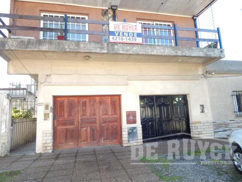 Casa PH en Venta en Quilmes Oeste