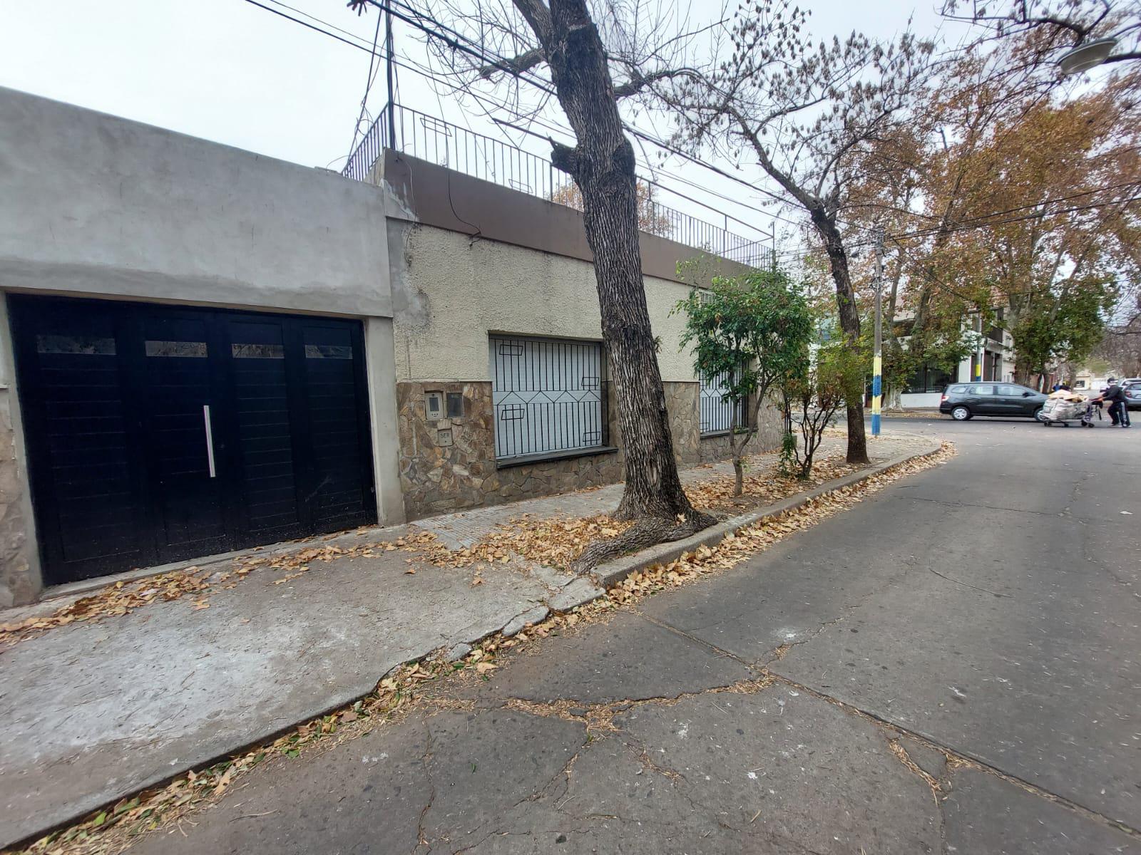 VENTA CASA DOS DORMITORIOS ROSARIO