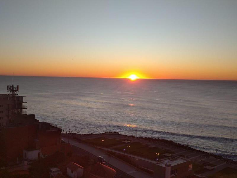 SEMIPISO CON VISTA AL MAR - SANTA CECILIA