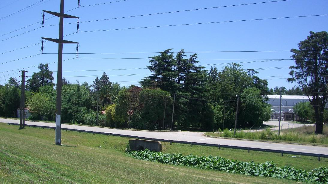 Terreno sobre Panamericana Colectora Este - Benavidez