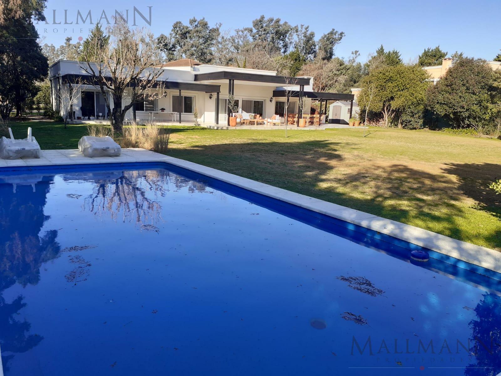 Casa en alquiler Martindale CC con muebles  Mallmann propiedades