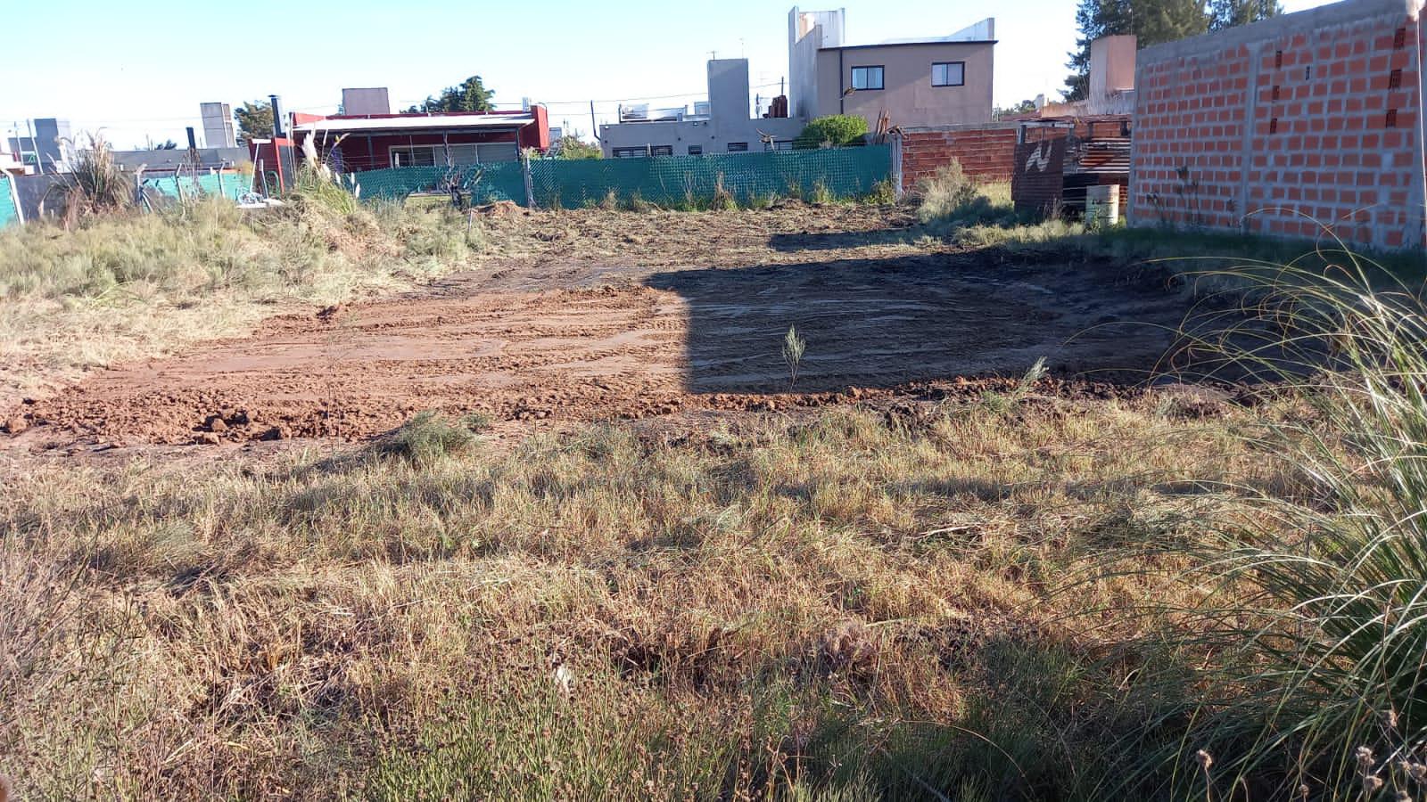 TERRENO / LOTE EN VENTA LISANDO OLMOS ETCHEVERRY