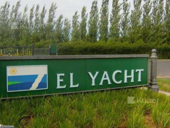 Venta lote al rio de 900 m2. El Yacht. Nordelta