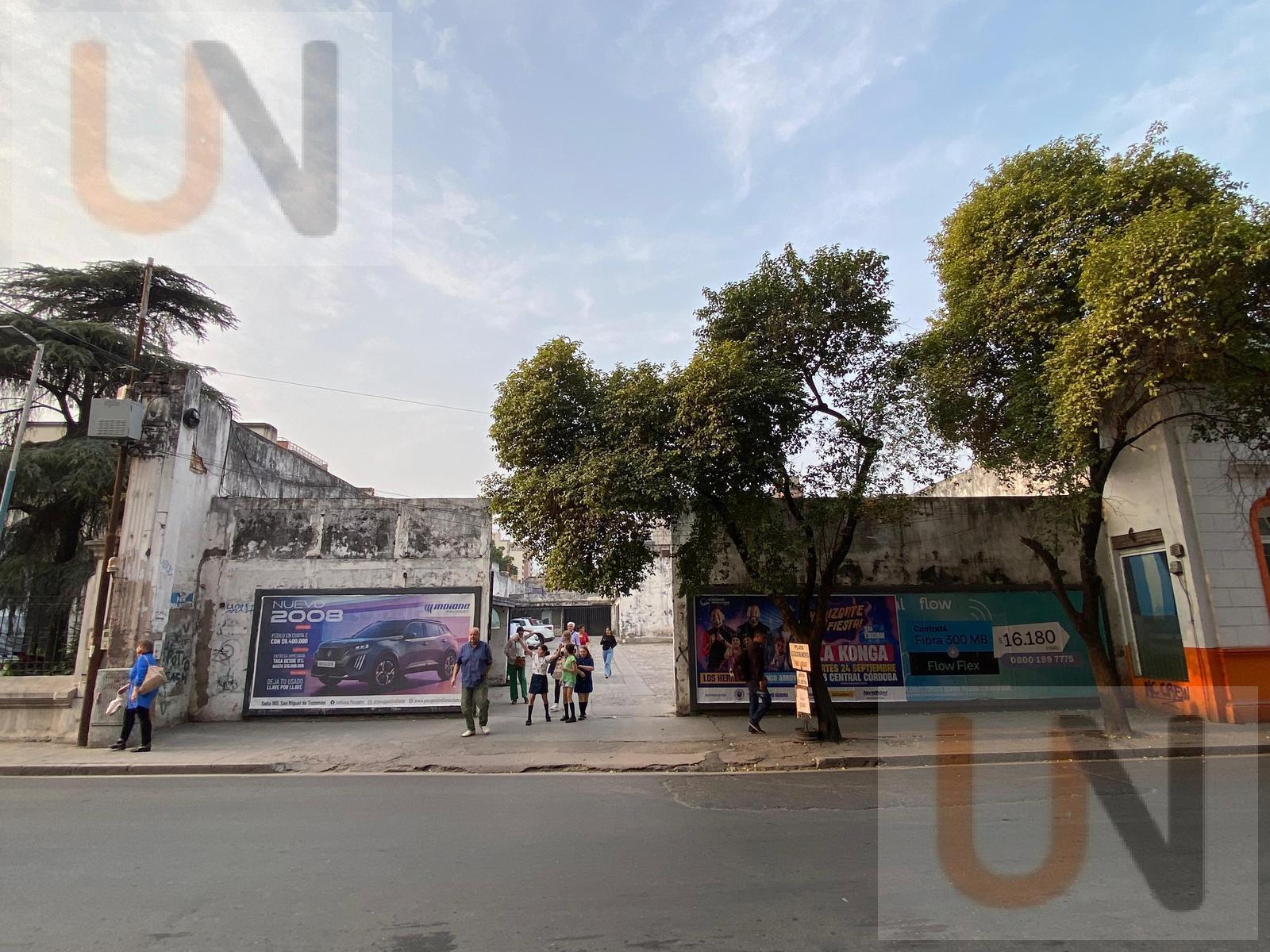 Edificio Comercial en  Venta