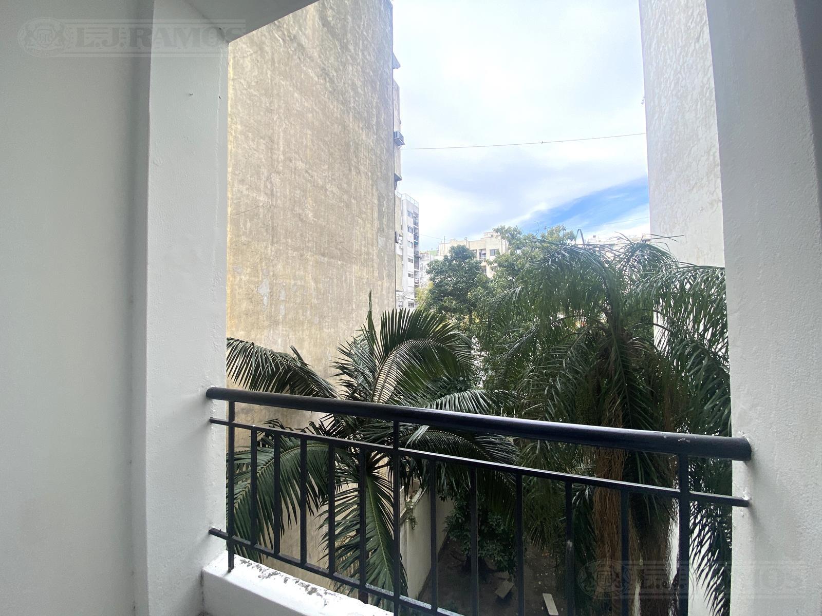 Departamento 2 Amb con Balcon